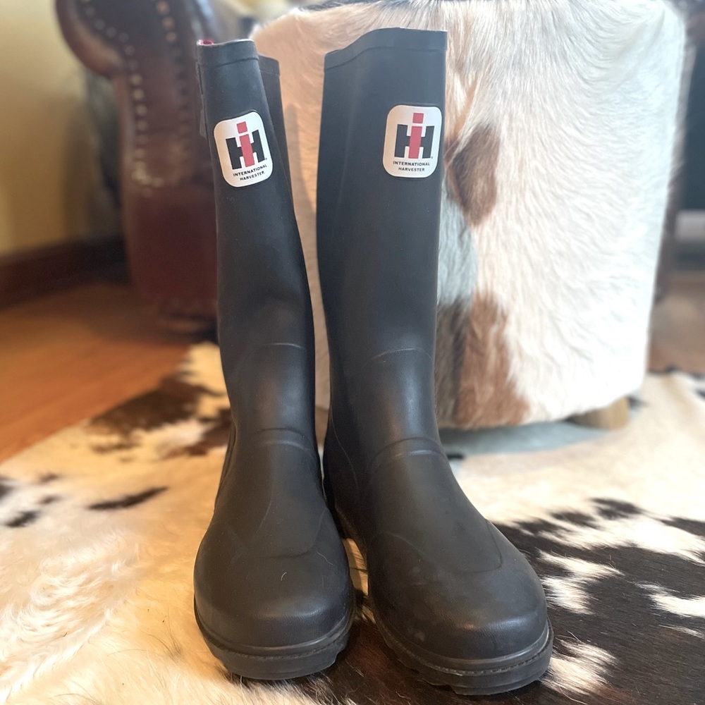 Case IH Rubber Boots  SZ. 13